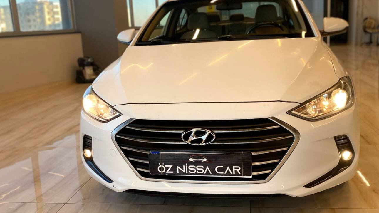 Hyundai Elantra